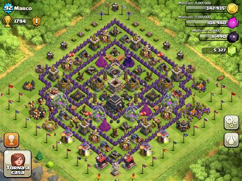 Clash of Clans: Buon villaggio municipio livello 9.